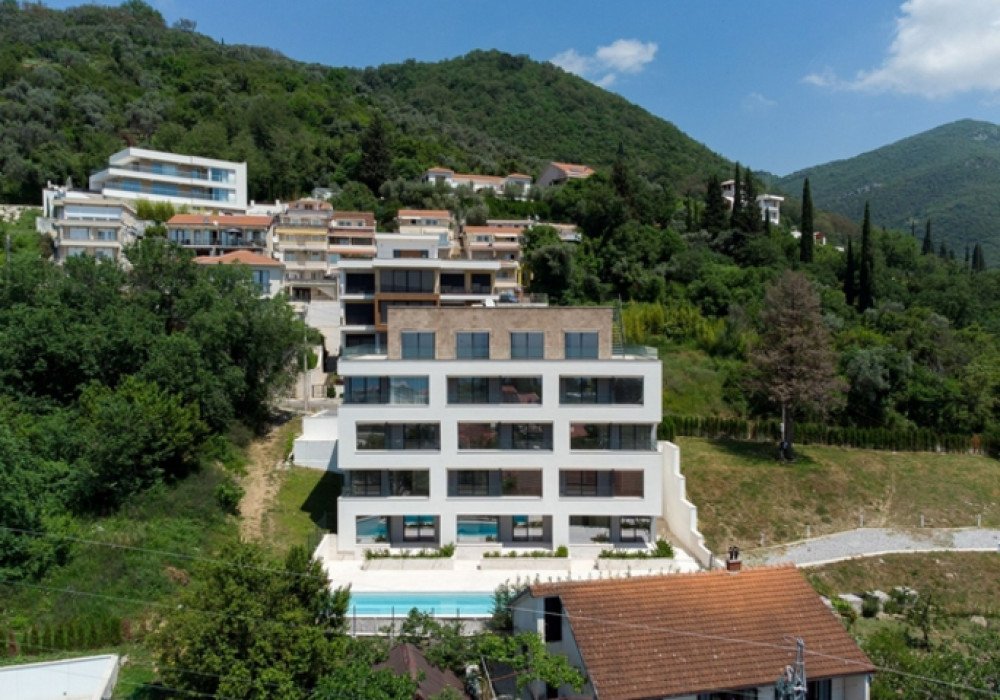 Tivat, Donja Lastva district. A new five-storey residential complex with a swimming pool

The buyer is exempt from paying tax on the turnover of real 