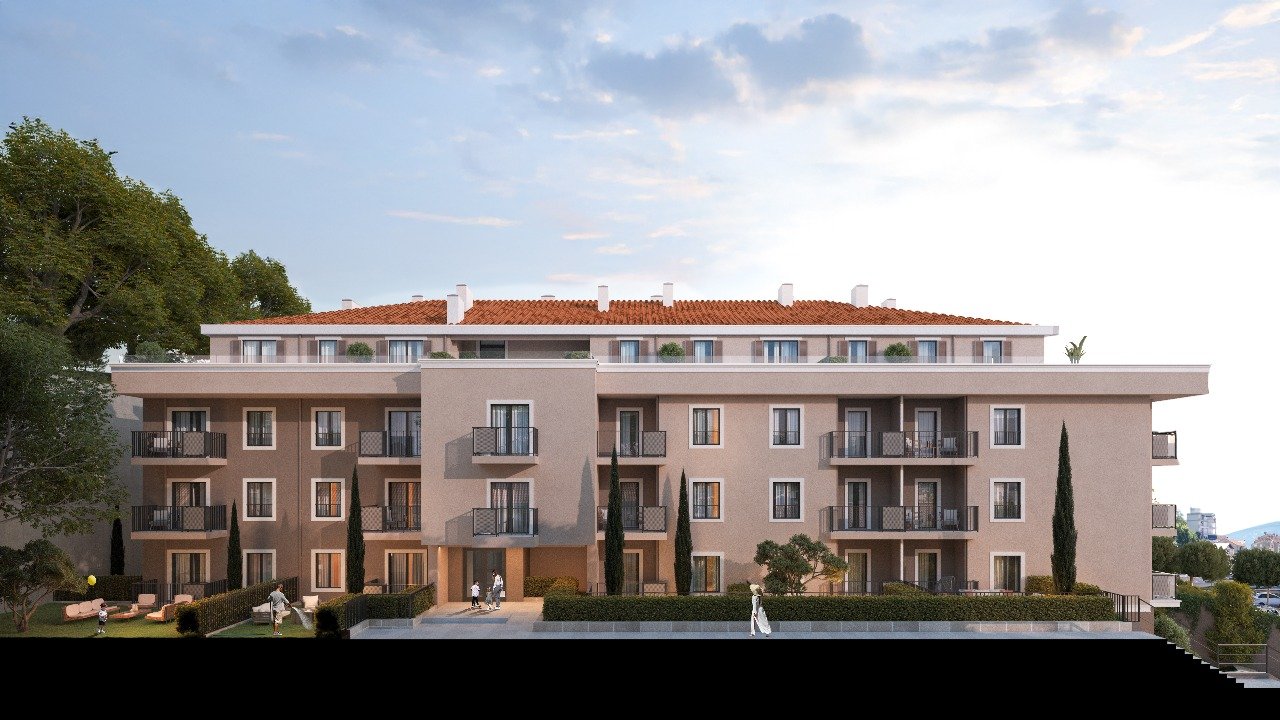 Herceg Novi: ‍

LOCATION

This apartment is located in Herceg Novi, in the city center. The sea and the beach are 800m away from the apartment. Tivat airport is 24 