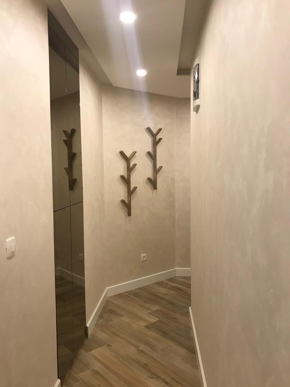 ‍

‍

LOCATION
This apartment is located in Budva Municipality, 4km away from the city center. The sea and the beach are 200m away from the apartment.