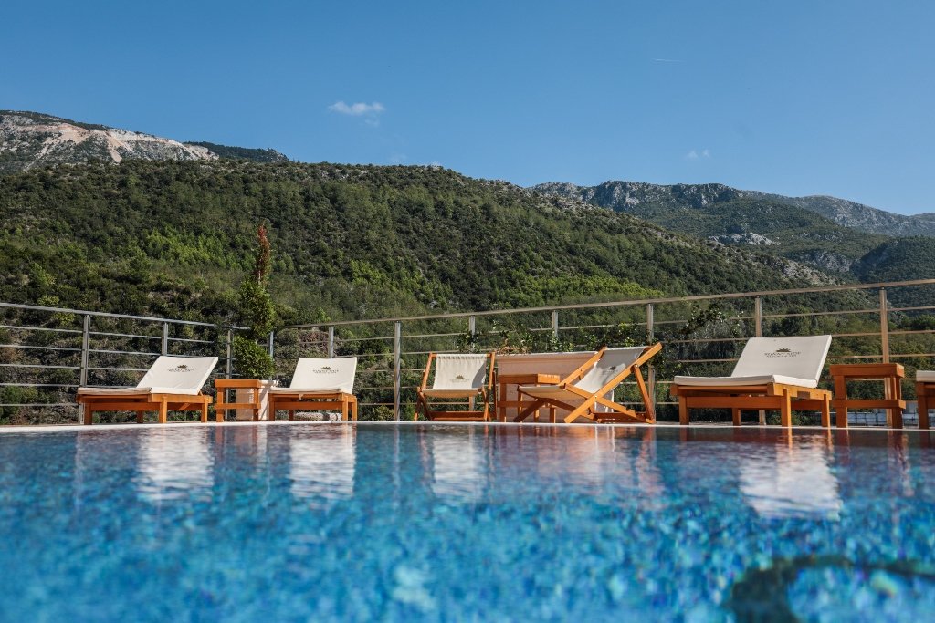 Becici: Sunny Side Resort & Spa 5 stars<br><br><p>SUNNY SIDE RESORT AND SPA 5* is a complex in Bečići, Montenegro, represents a unique investment opportunity, 