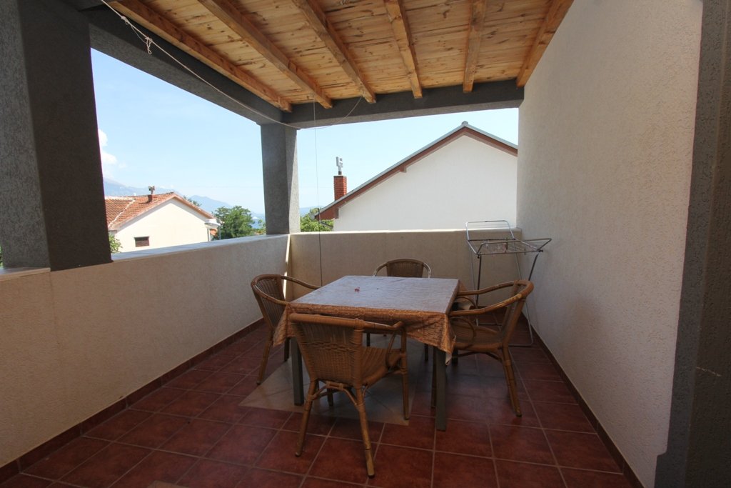 Apartment in a complex in Herceg Novi<br><br><p>Apartment for sale in a complex in Bijela, Herceg Novi municipality. The apartment with a total area o