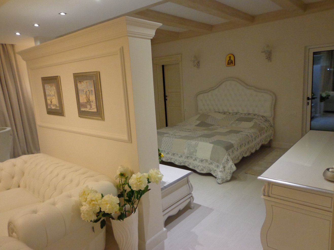 Two lux villas in complex<br><br><p>In the quiet village of Kalampur Vista, 10 km away from Bar, there is a mini-complex for sale, consisting of two v