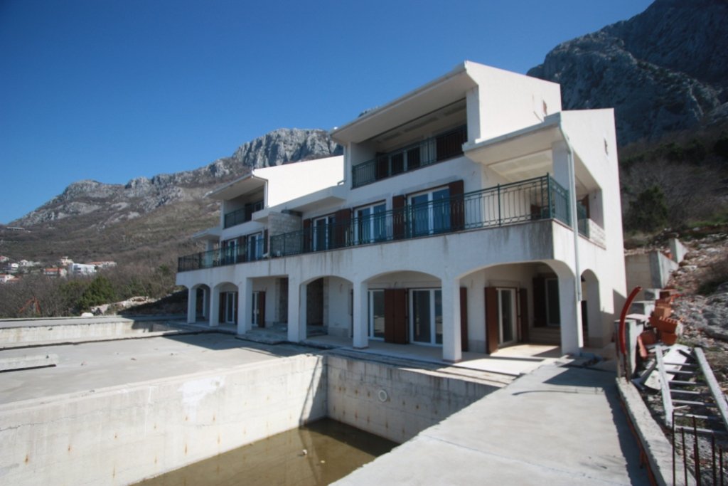 Budva: Two villas with sea view in Budva Riviera<br><br><p></p> 