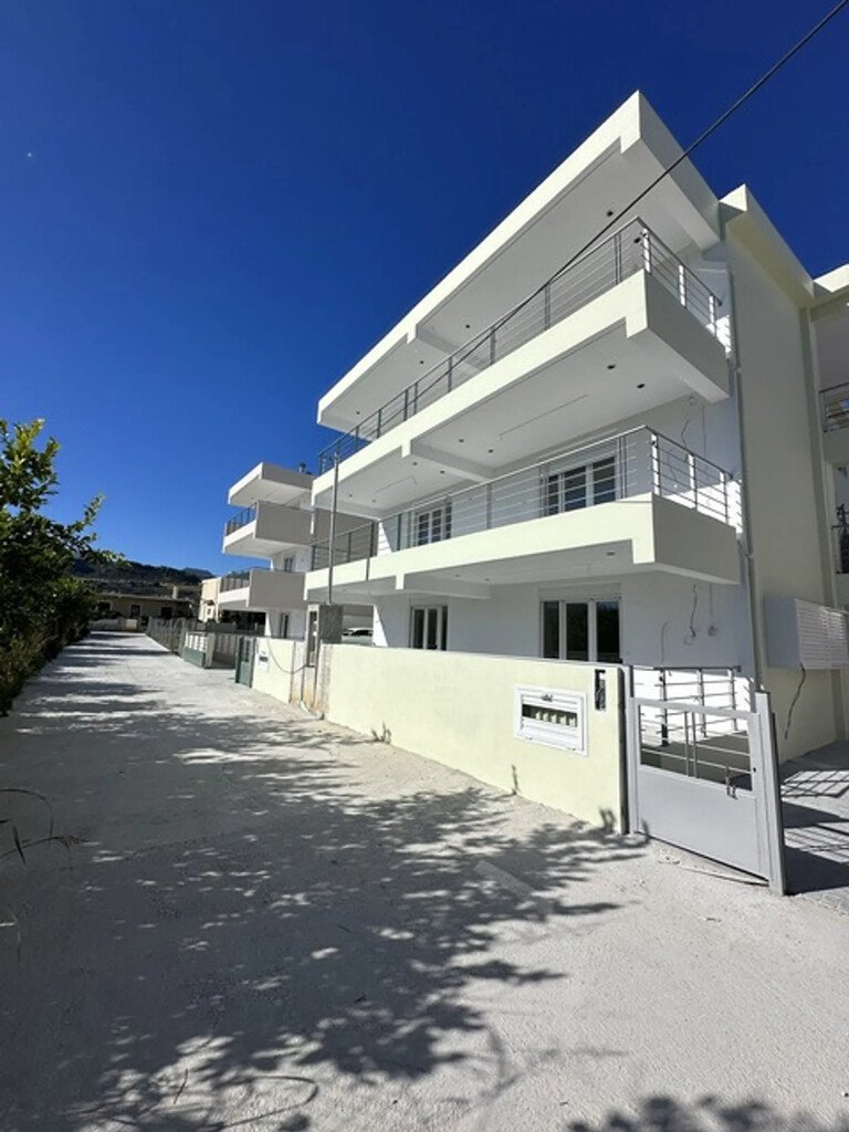 Peloponnes: Verkauf Wohnung 136 m² in Peloponnes 