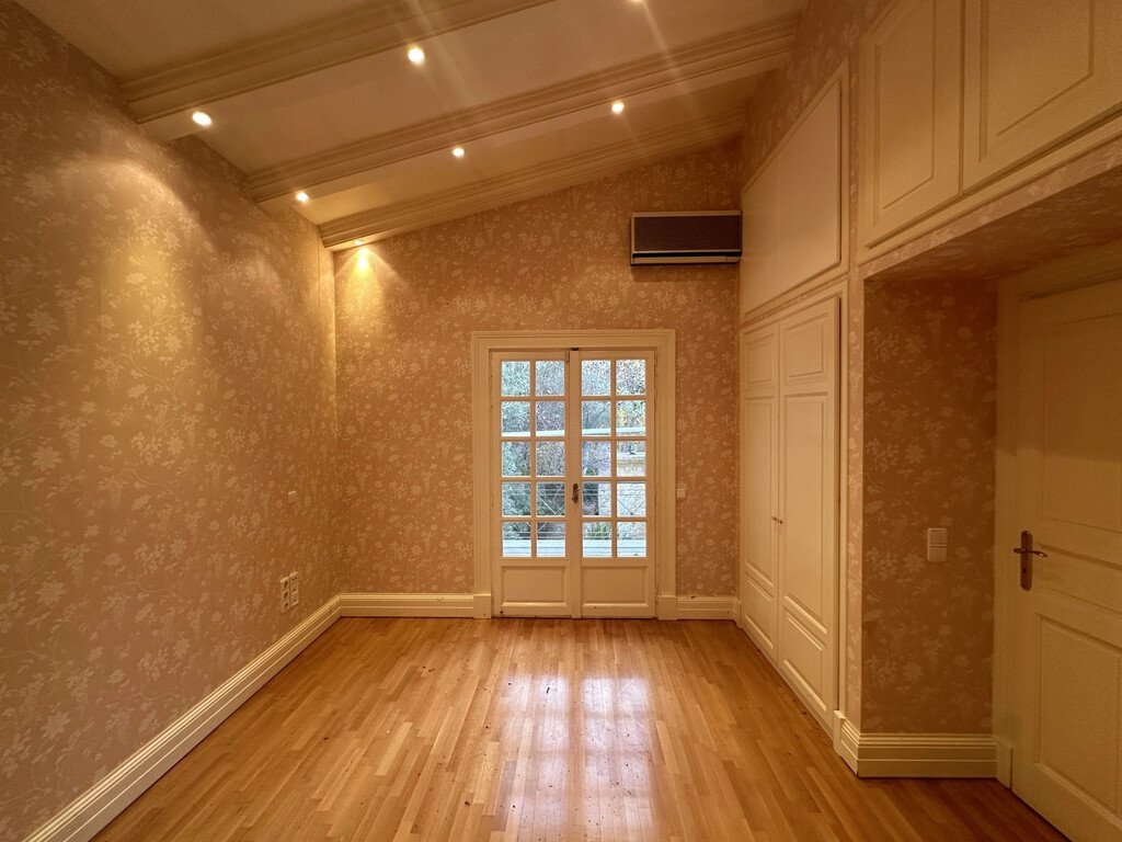 Verkauf Villa 837 m² in Athen