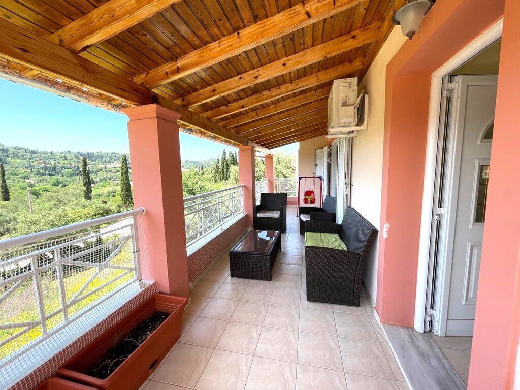 Korfu: Verkauf Einfamilienhaus 319 m² auf Korfu 