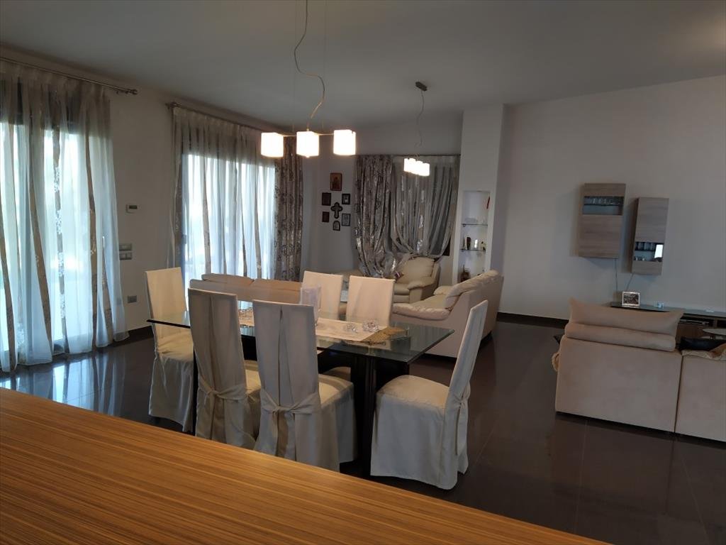 Verkauf Einfamilienhaus 480 m² in den Vororten von Thessaloniki