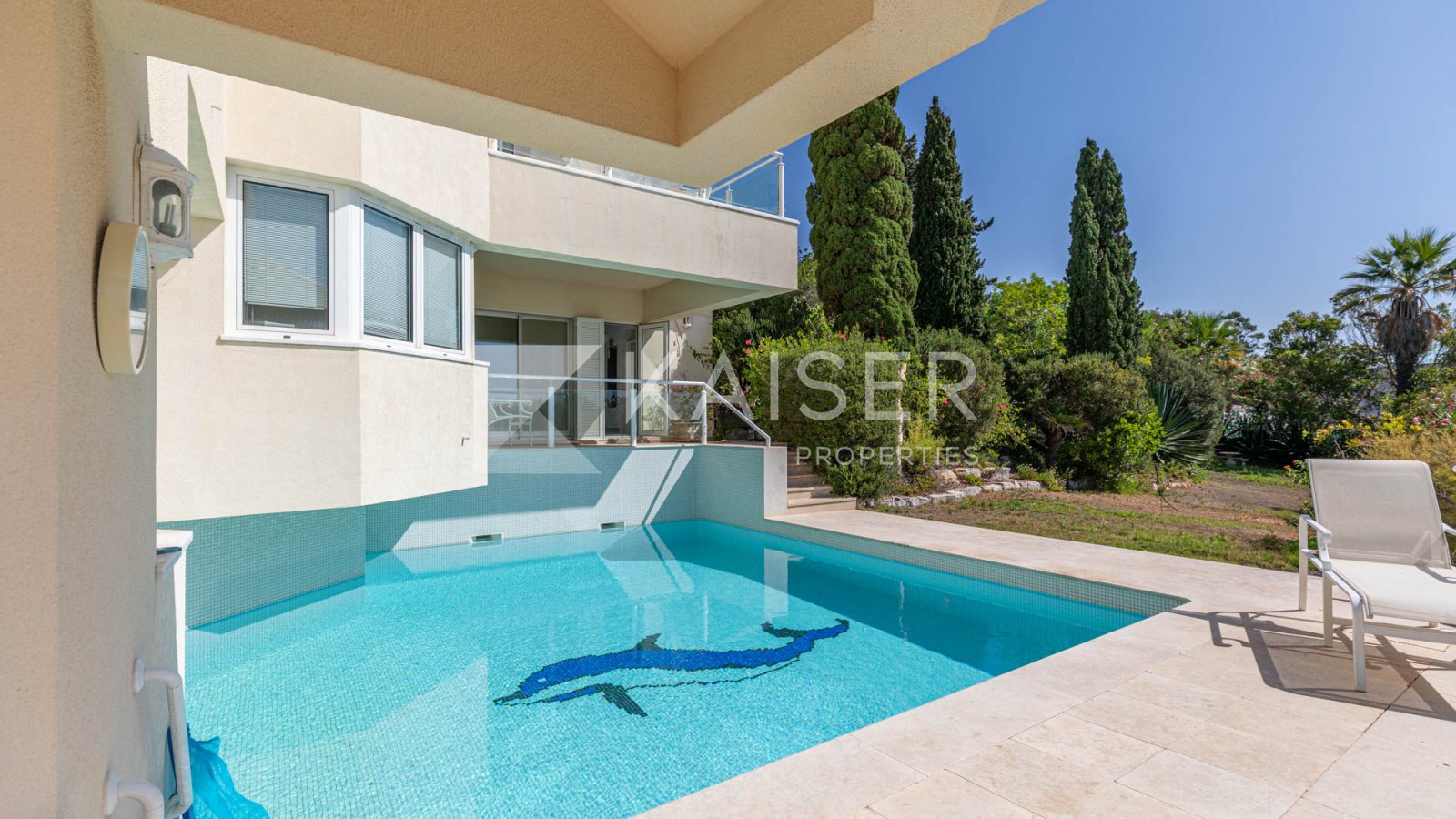 Virtuelle Tour | Video | Home Staging
Einzigartige Villa mit atemberaubendem Meerblick von jeder Etage, in einer der begehrtesten Gegenden von Albufei