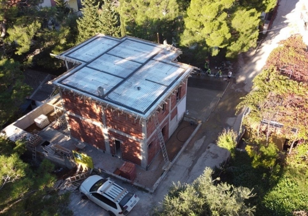 Bar Riviera, Green Belt. New two-storey villa in a pine forest.

The Buyer is exempt from paying real estate turnover tax in the amount of 3% of the v