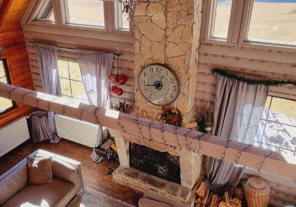 Zabljak, a ski resort in Montenegro, Poshchensk region. Authentic chalet in the Durmitor National Park

Area 210 sq.m.

View of the forest, mountains 