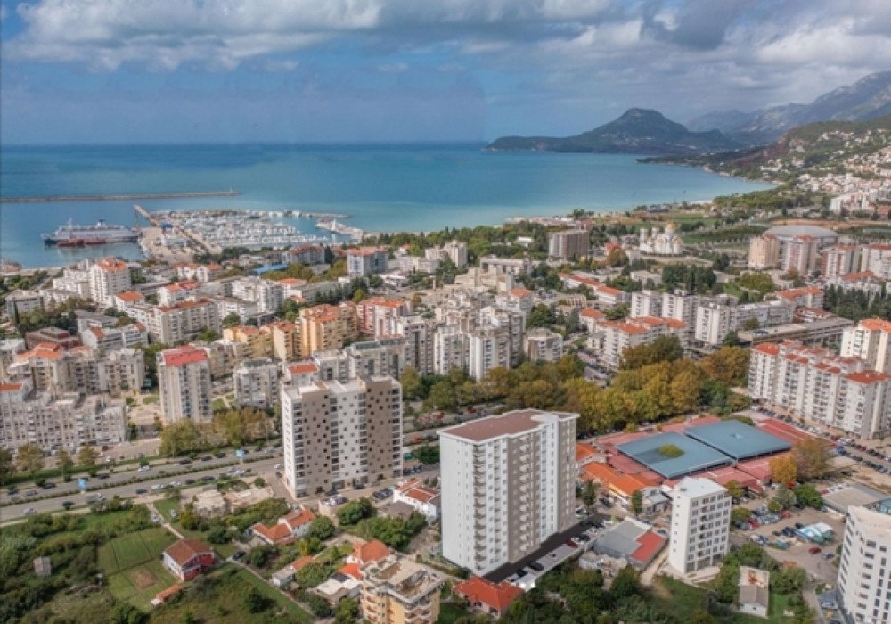 bar: Bar, center. New apartments from the Developer in a multi-storey residential building

Distance to the sea 400m

View – on the sea, on the city, on th 