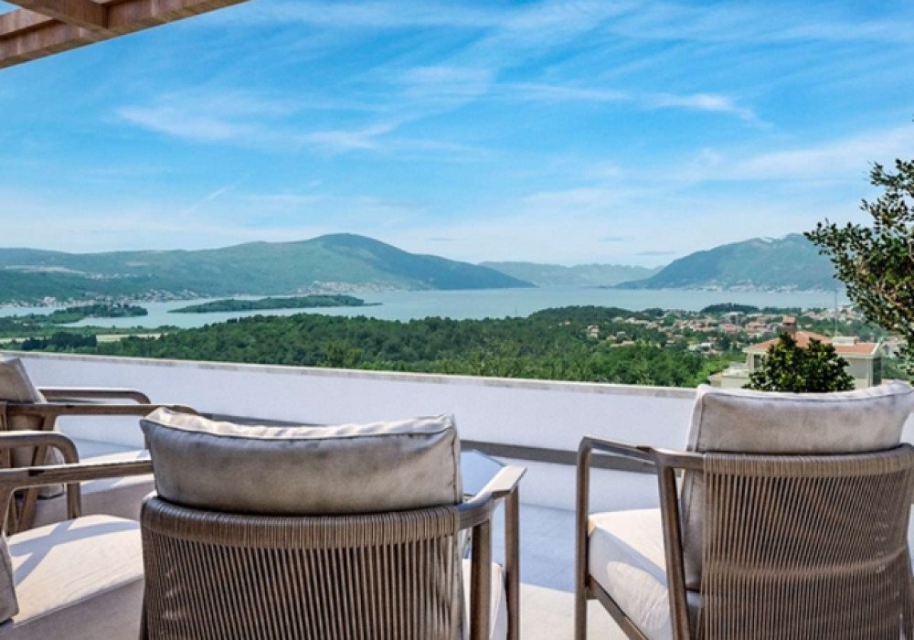 kotor: Kotor community, Kavach district. New residential complex with a swimming pool

The buyer is exempt from paying the state tax on the turnover of real  