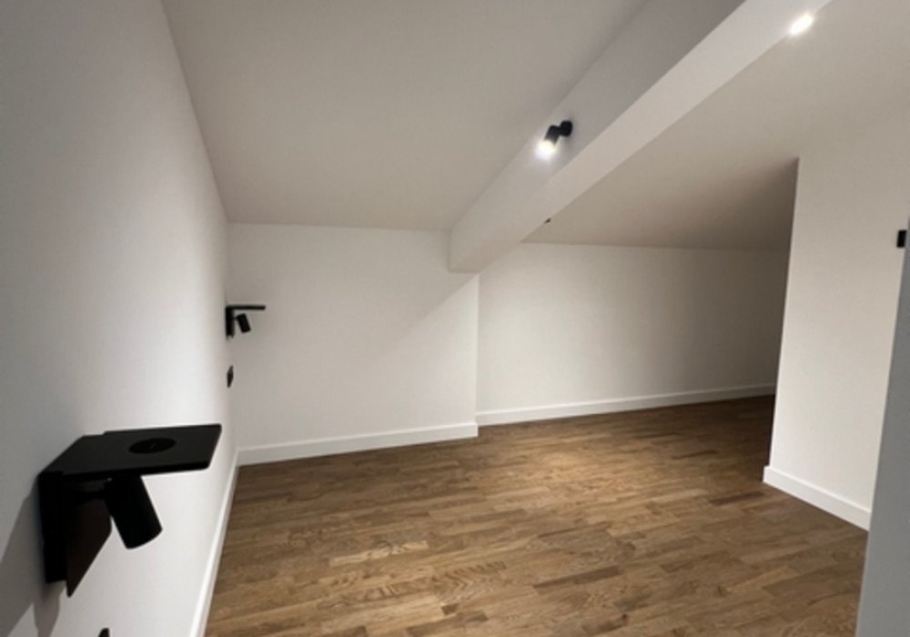 Tivat. A new residential complex with 32 apartments.

The buyer is exempt from paying the state tax on the turnover of real estate. The sale is made &