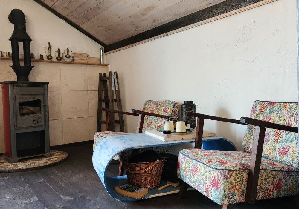 Herceg Novi, Zhvinje district. Two-storey house with three bedrooms

The distance to the sea is 750m

Sea view

The area is 92 sq.m.

The plot area is