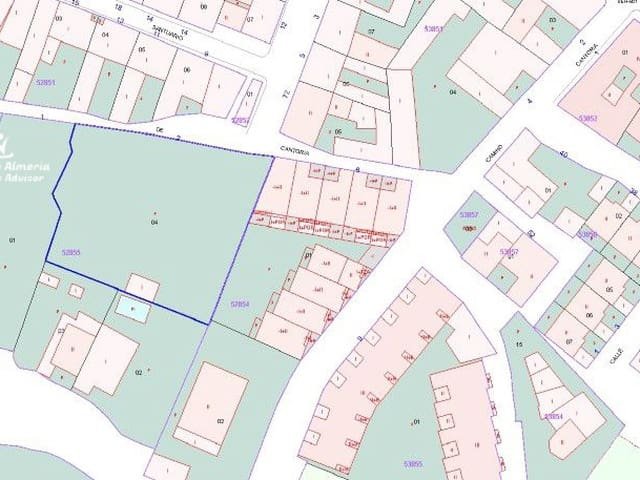 Tolles Investitionsangebot in Albox!
Entdecken Sie diese unglaubliche Investitionsmöglichkeit in der charmanten Stadt Albox! Dieses große städtische G