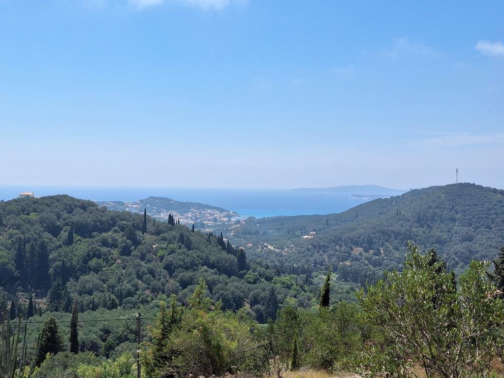 Korfu: Verkauf Land 3310 m² auf Korfu 