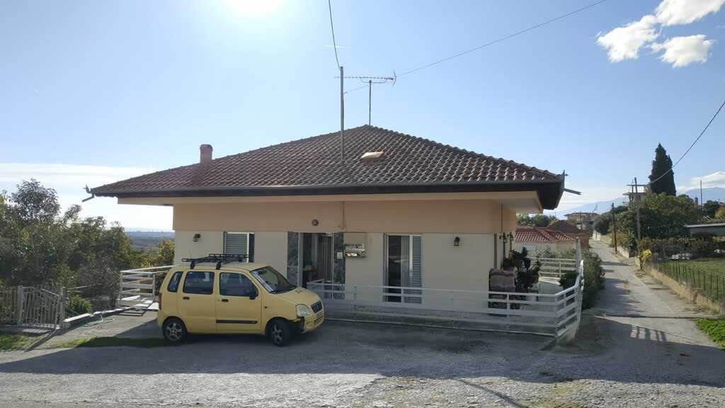 Olympische Riviera: Verkauf Einfamilienhaus 234 m² an der Olympischen-Riviera 