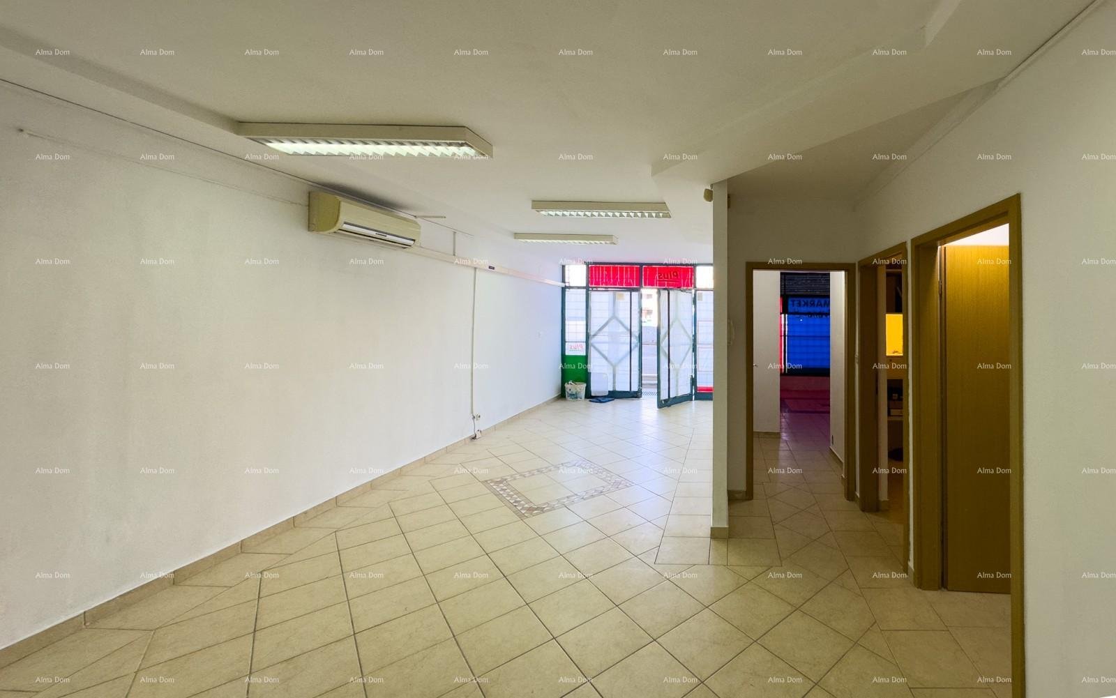 Pula: Geschäftsraum 