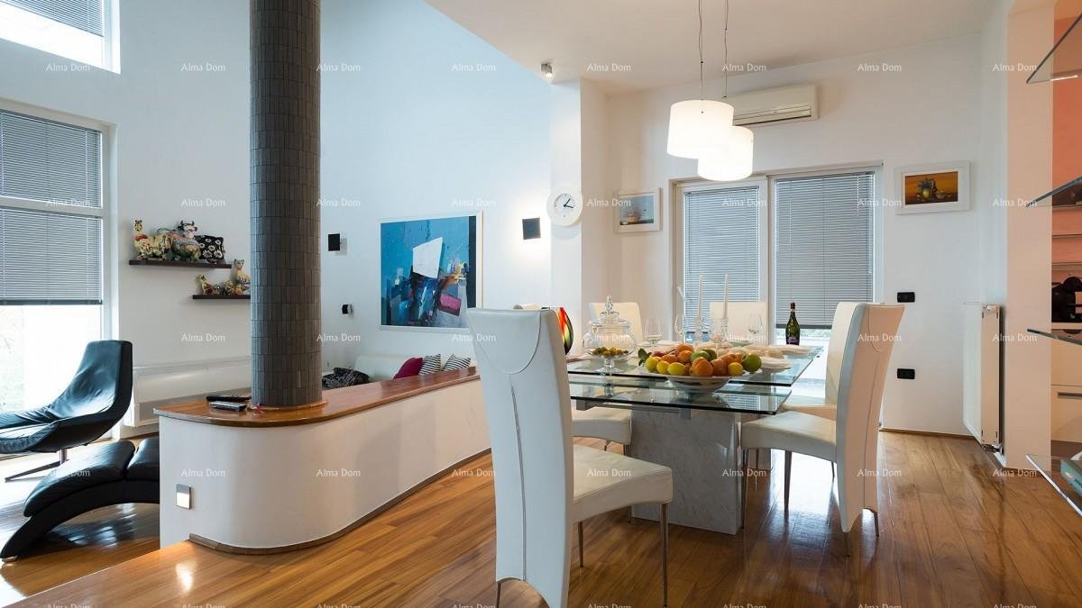 Haus Pješčana Uvala  Touristischer Ort am Meer, in der Nähe der Stadt Pula. Exklusive Villa.