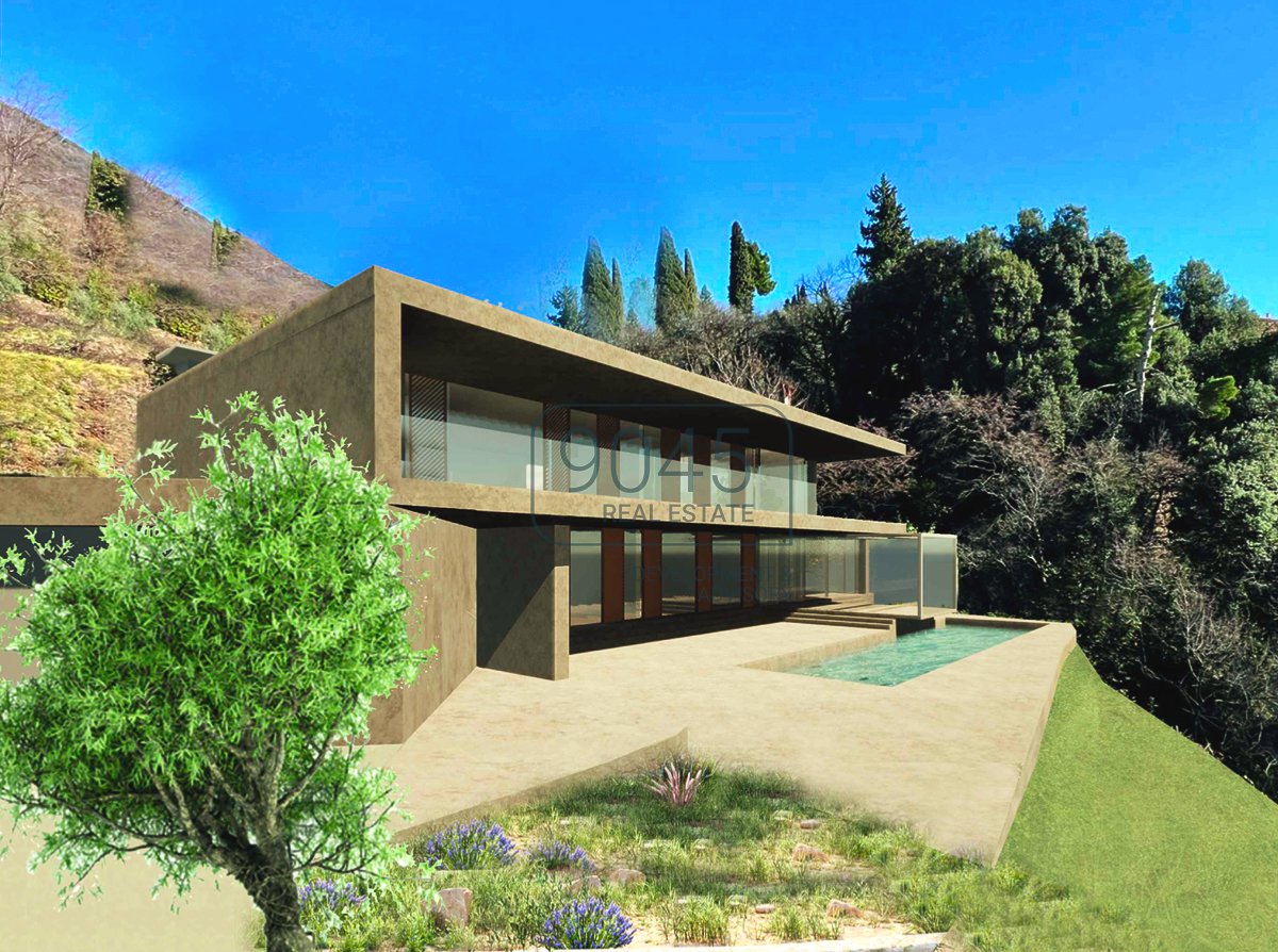 Grundstück zum Neubau einer Luxusvilla in Gardone - Gardasee
