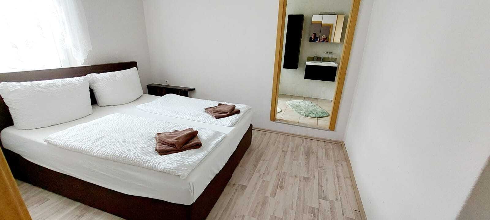 SZ mit Bad zu Gästeappartment