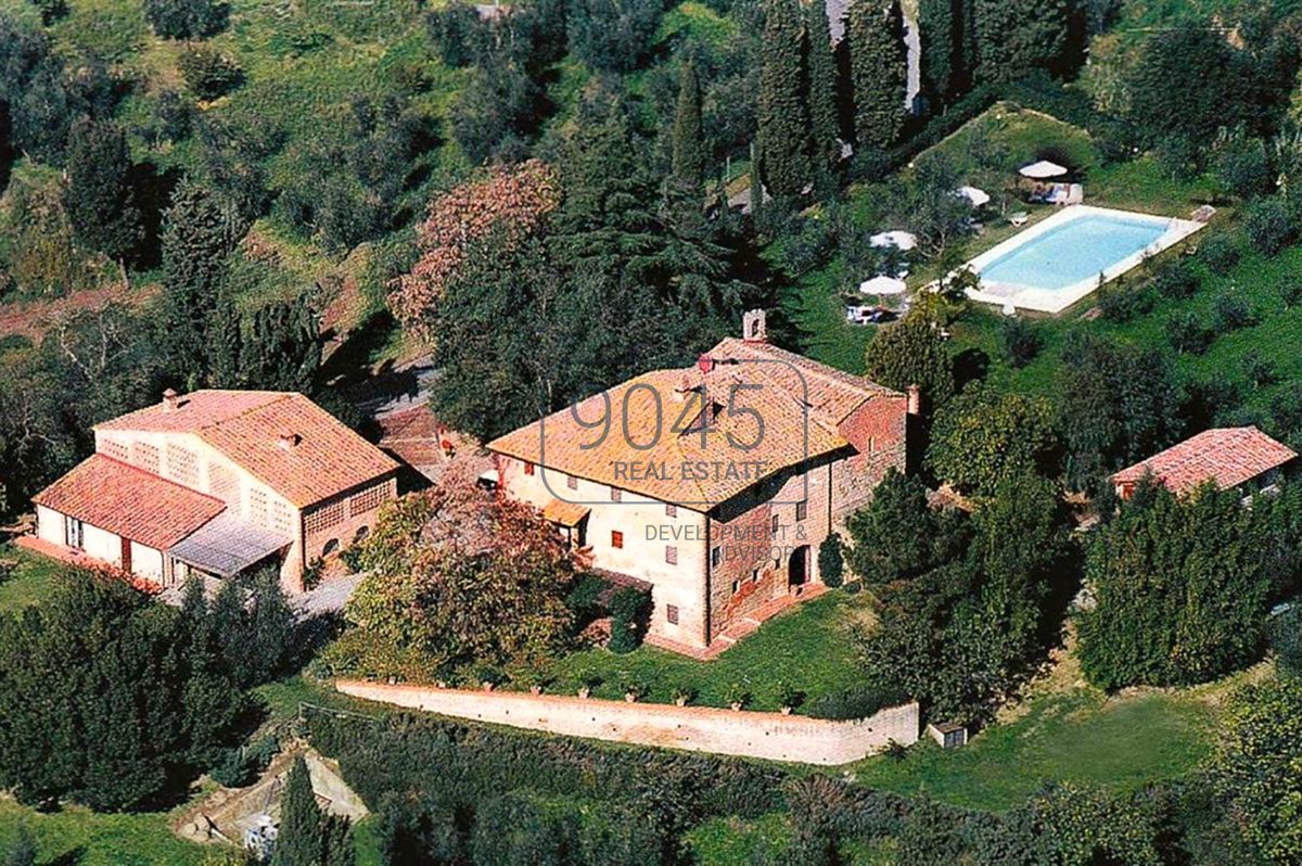 Anwesen aus dem 14. Jh. mit atemberaubender Aussicht und Pool auf den Pisaner Hügeln - Toskana