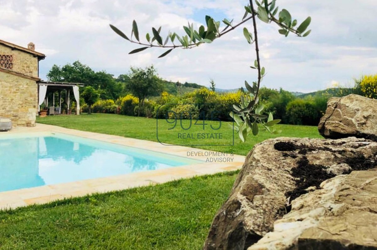 Secret Sale: Bauernhaus mit Pool in Tavernelle Val di Pesa - Toskana