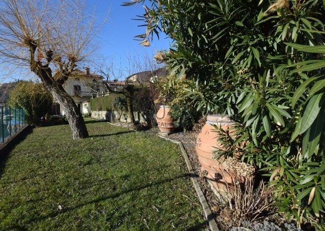 Traditionelle Villa mit Garten und eigenem Bootssteg - Lago d'Iseo