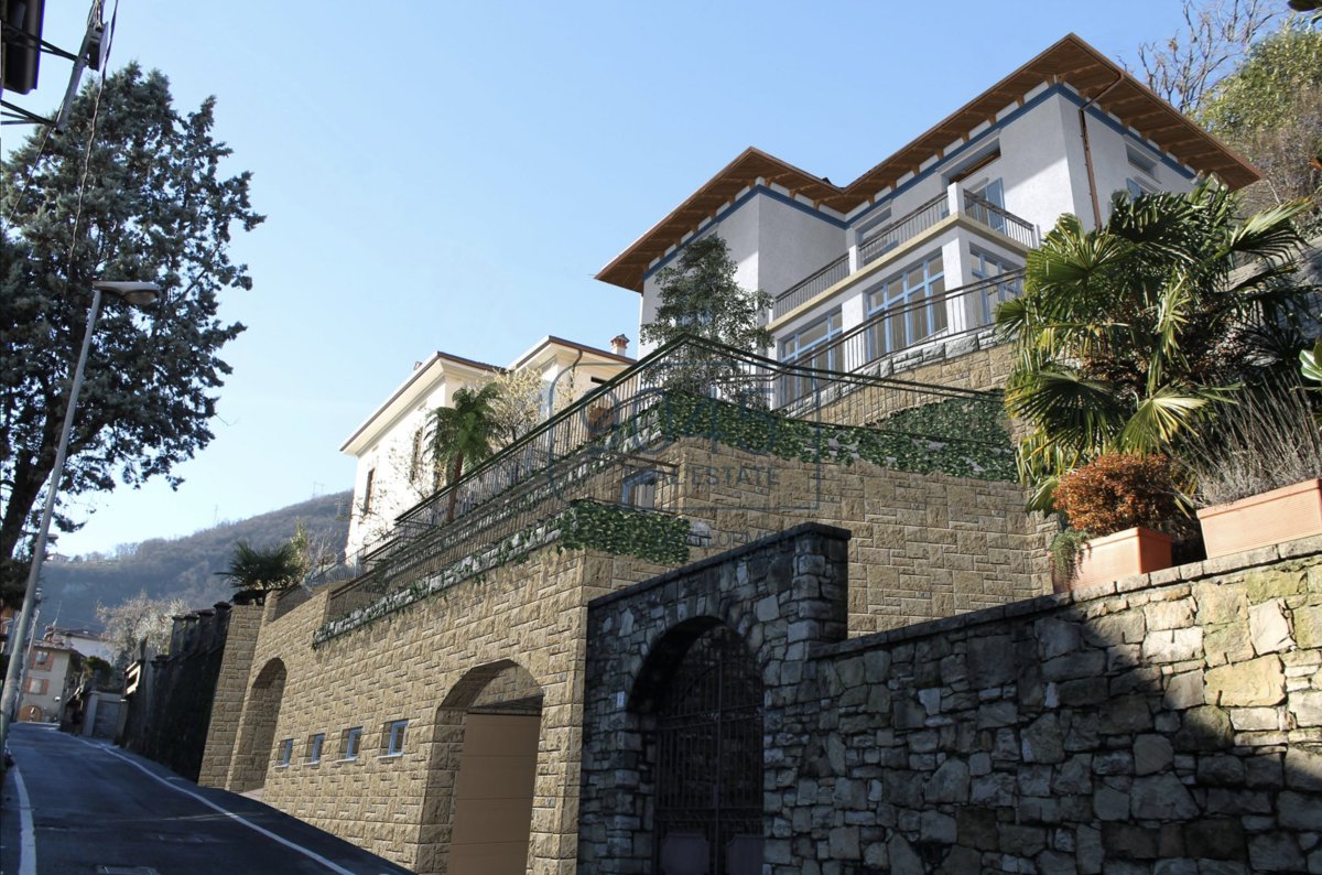 Historische Villa Liberty mit Seeblick und genehmigen Sanierungsprojekt in Lovere - Lago d'Iseo