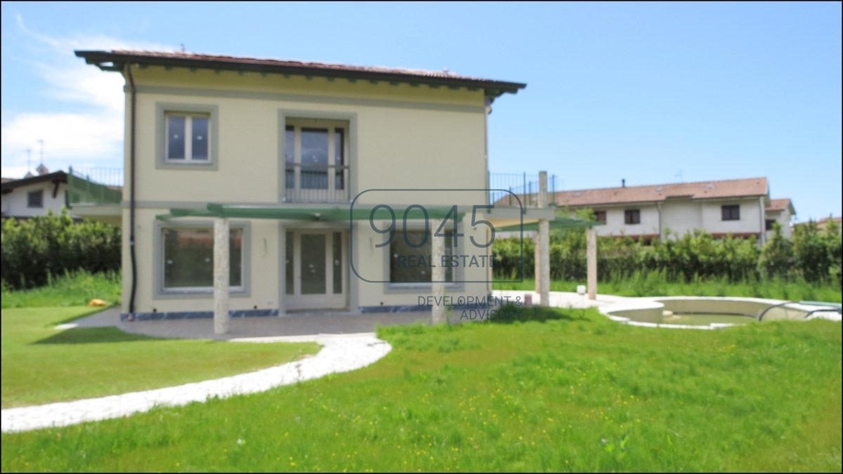 Freistehende Villa mit Garten und Pool in Tonfano - Marina di Pietrasanta
