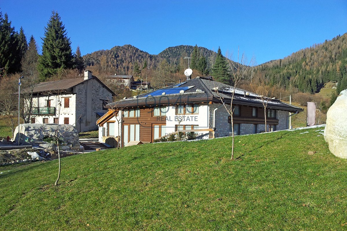Geräumige Villa im Grünen in Castello Tesino - Südtirol / Trentino
