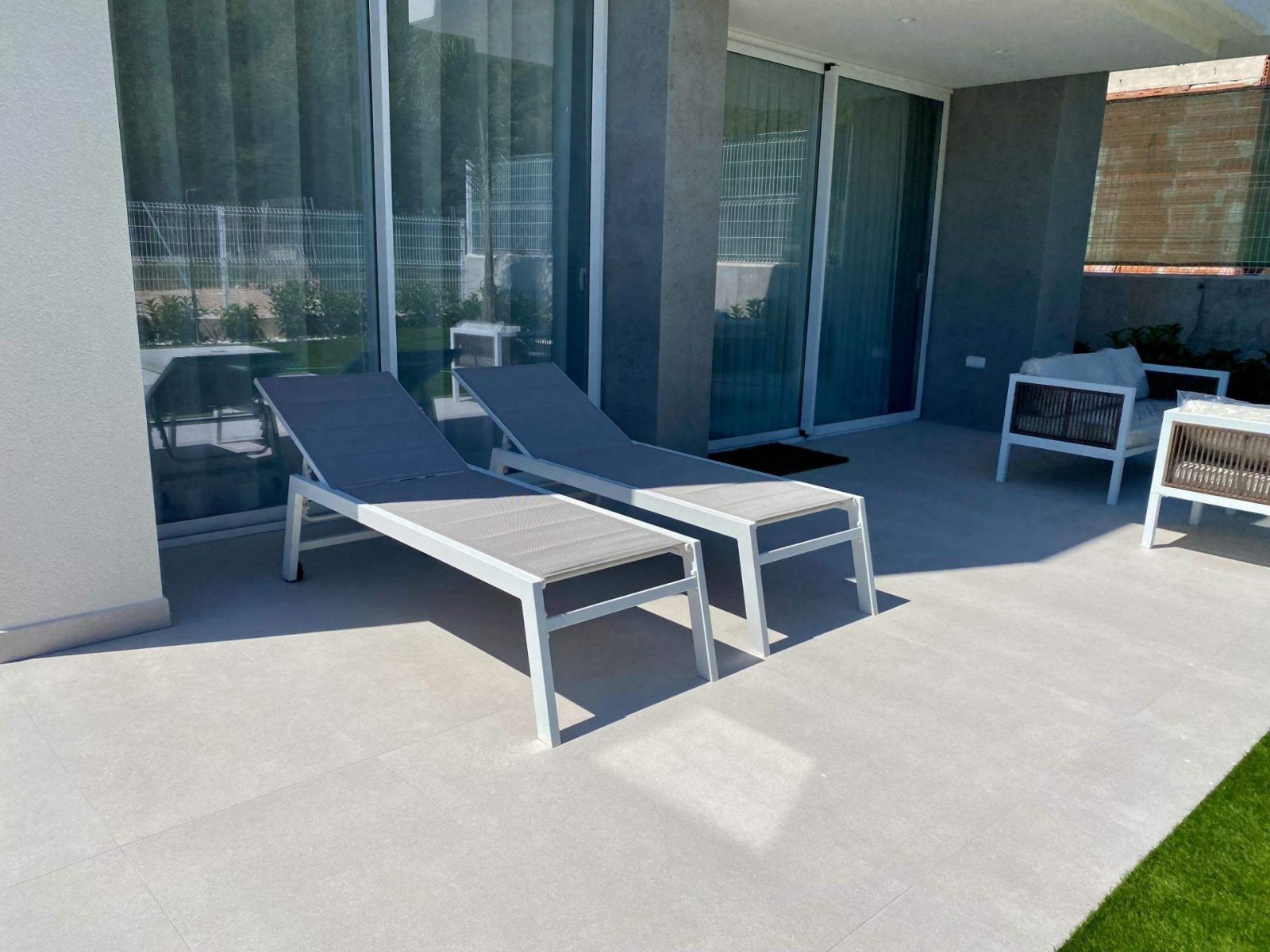 EXKLUSIVITÄT IN EINER NATÜRLICHEN UMGEBUNG AM MITTELMEER !!!&#13;&#13; Minimalistische Designvillen in einem natürlichen Raum, die Eleganz und Komfort