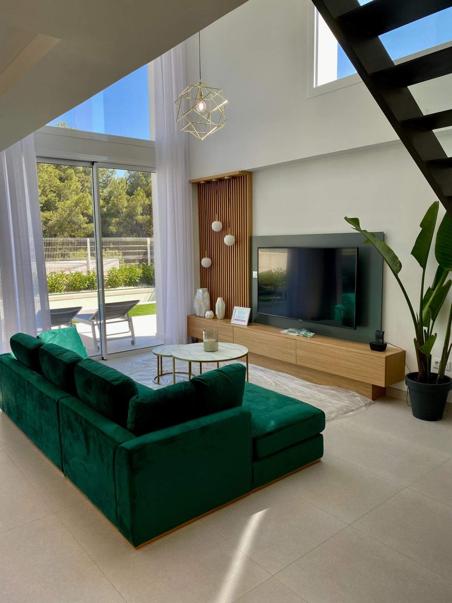 EXKLUSIVITÄT IN EINER NATÜRLICHEN UMGEBUNG AM MITTELMEER !!!&#13;&#13; Minimalistische Designvillen in einem natürlichen Raum, die Eleganz und Komfort