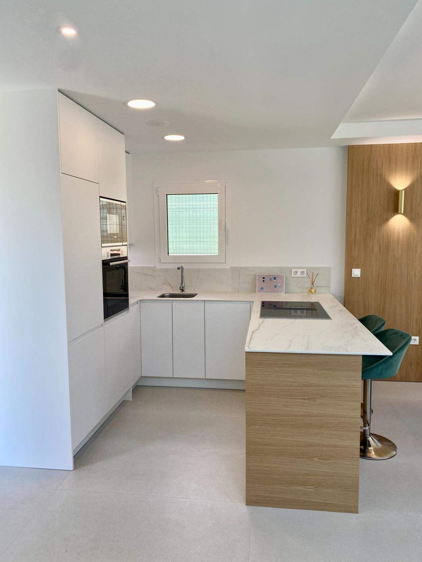 EXKLUSIVITÄT IN EINER NATÜRLICHEN UMGEBUNG AM MITTELMEER !!!&#13;&#13; Minimalistische Designvillen in einem natürlichen Raum, die Eleganz und Komfort