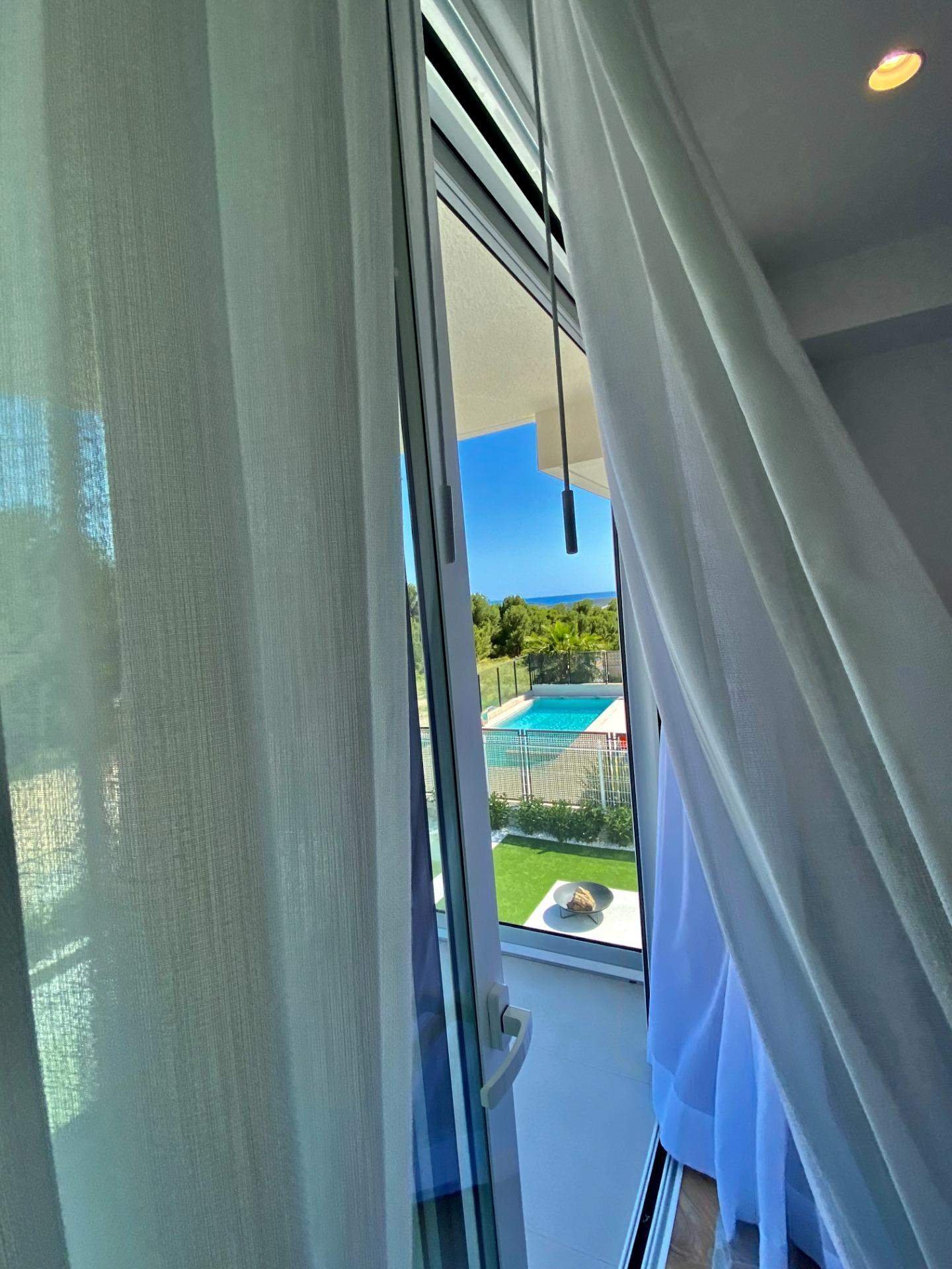 EXKLUSIVITÄT IN EINER NATÜRLICHEN UMGEBUNG AM MITTELMEER !!!&#13;&#13; Minimalistische Designvillen in einem natürlichen Raum, die Eleganz und Komfort