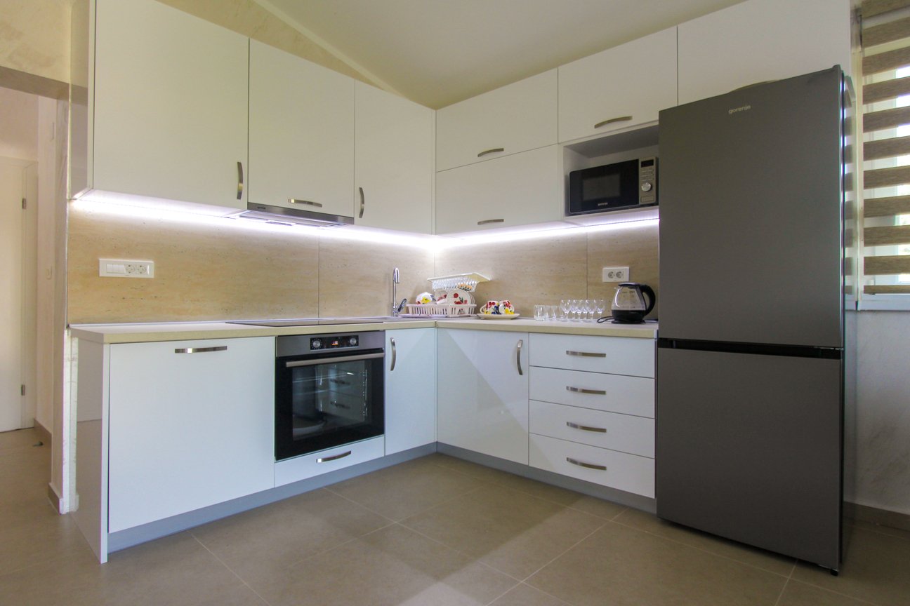 2 bedroom apartments in a charming 3-storey building in Bar<br><br><p>We present to your attention a stylish 2-bedroom apartment in a charming 3-store