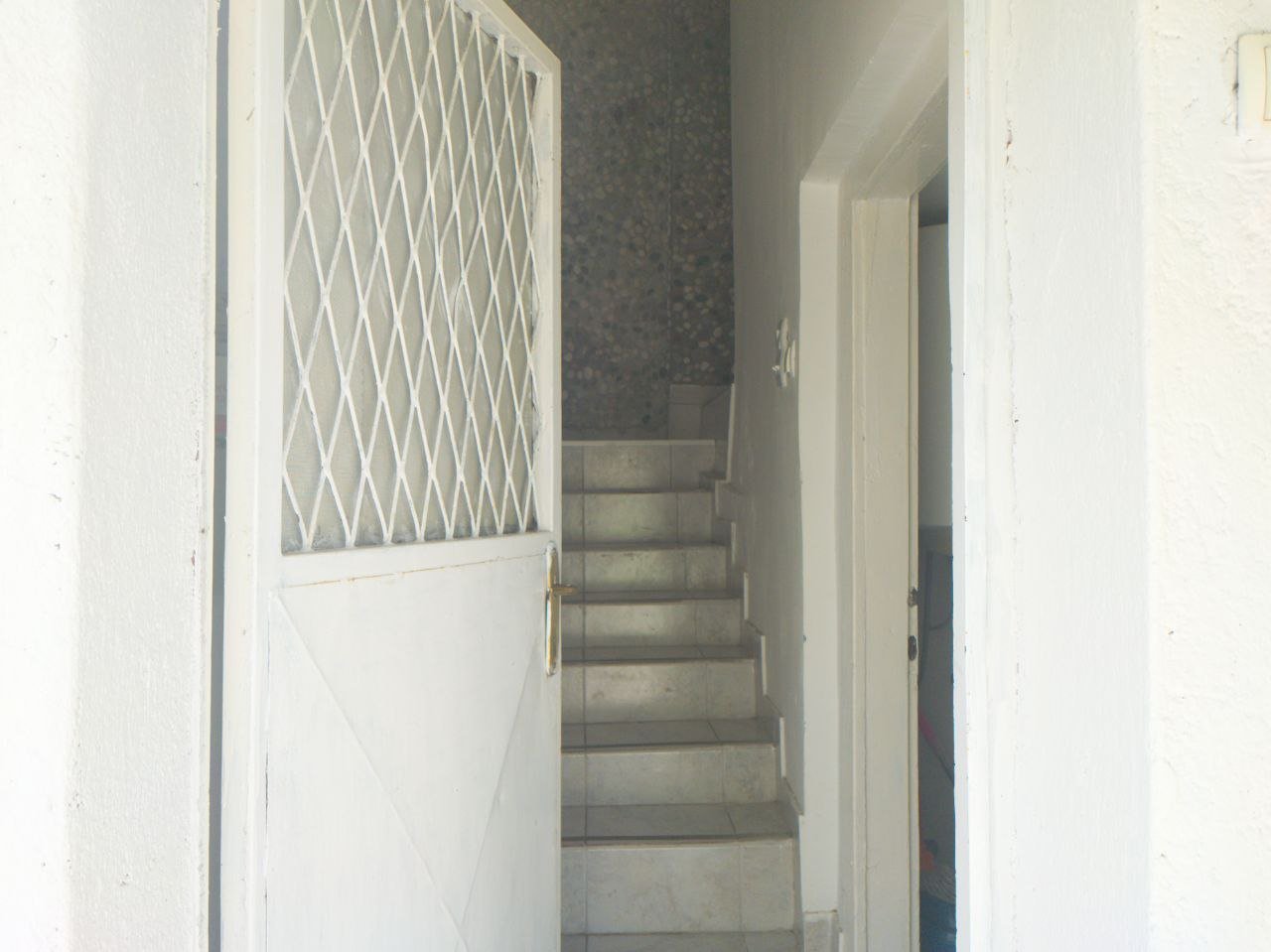 House with two apartments in Becici<br><br><p>We offer for sale a house with two apartments in the town of Becici, overlooking the mountains. The h...