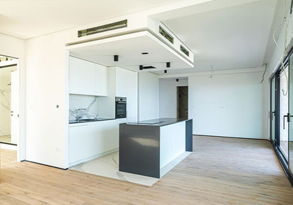 Budva, a new luxury residential complex with panoramic views, a closed area and a swimming pool.Distance to the sea 350msea viewThe complex consist...