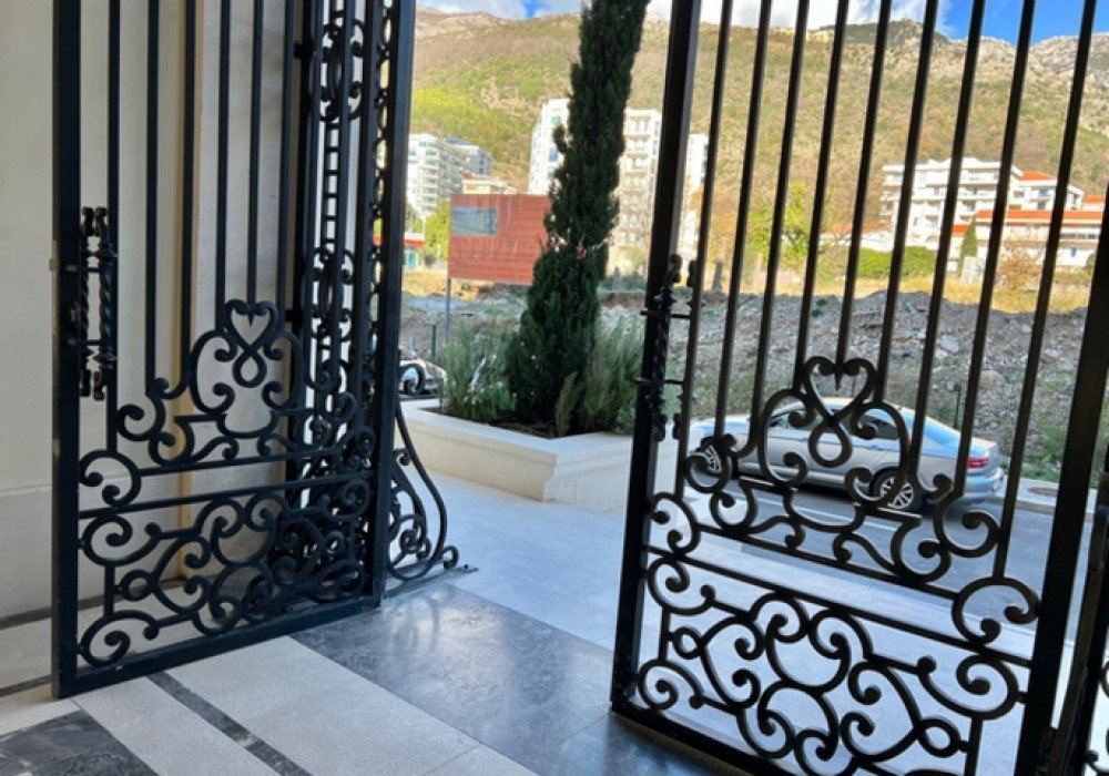 Budva Riviera, Becici district. New luxury apartments from the Developer in one of the most prestigious residential complexes on the coast.

The dista