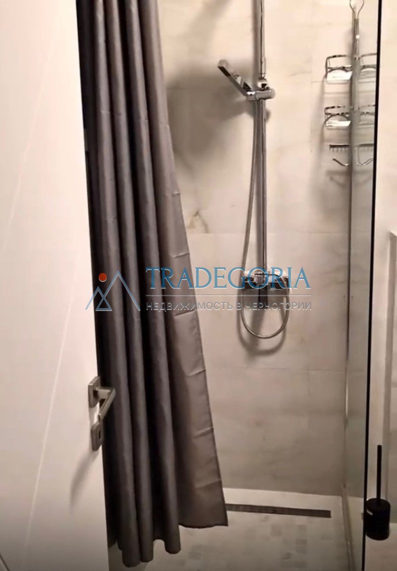 <h2>description</h2><p>Apartments are for sale in a new legal building in one of the sought-after areas of the Dobra Voda coast, below the highway,...