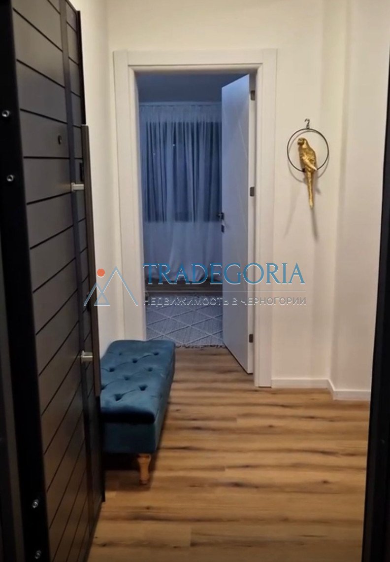 <h2>description</h2><p>Apartments are for sale in a new legal building in one of the sought-after areas of the Dobra Voda coast, below the highway,...