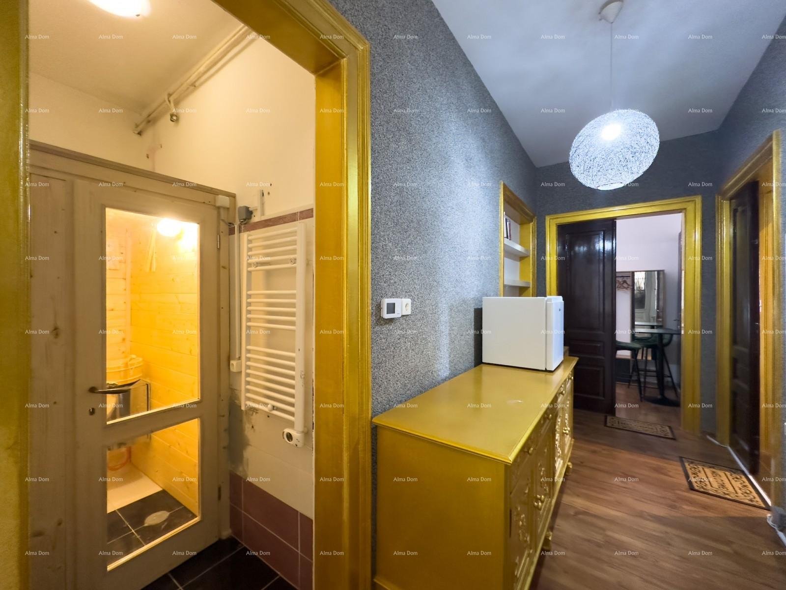 Wohnung Verkauf einer Wohnung im Zentrum mit 4 Wohneinheiten, Pula!