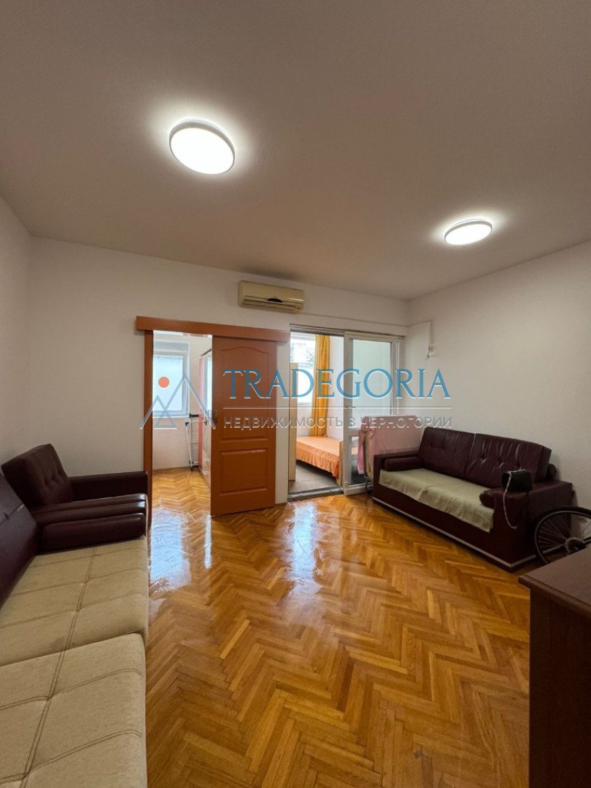 <h2>description</h2><h3>Apartment by the sea in the Green Belt of Bar</h3><p> Bar city, Shushan district 3rd floor | 38 m² Distance to the sea: 300...