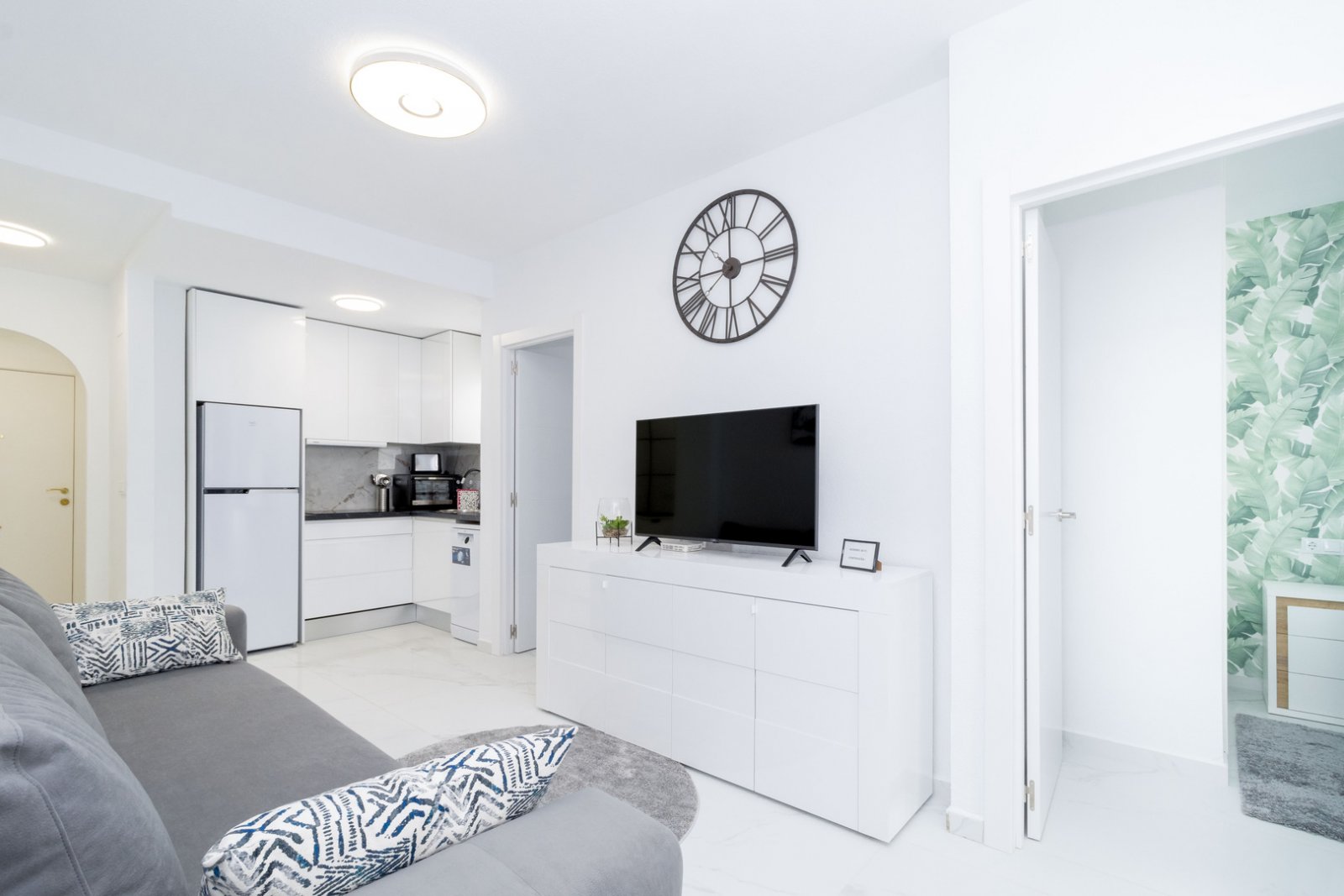 Cozy apartment for rent in a quiet area, close to the &quot;Park of Nations&quot;, the park &quot;Doña Sinforosa&quot;, from the &quot;Mini Golf Las S