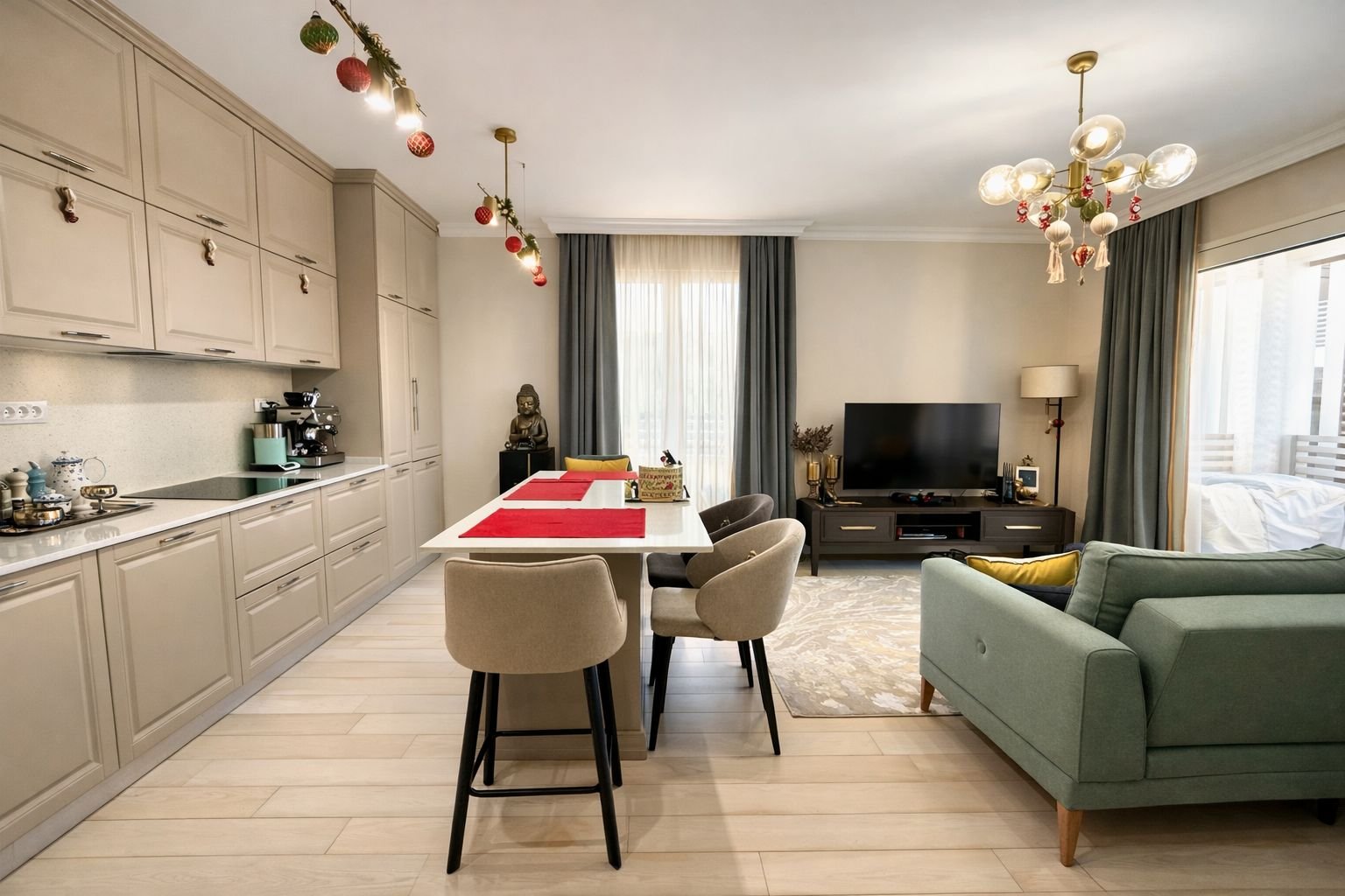 ‍

LOCATION

This apartment is situated in the municipality of Herceg Novi, approximately 3.5 km from the city center. The sea and beach are only 100 