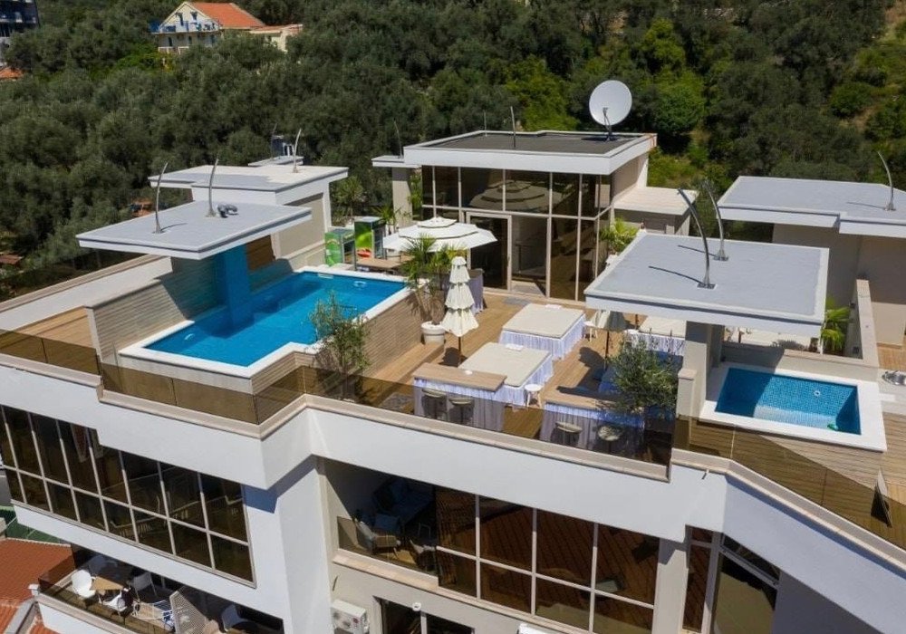 Budva Riviera, Rafailovichi district. One bedroom apartment in a new house.Distance to the sea 200m.Open poolArea 63 sq.m.Floor - sixthThe house is...