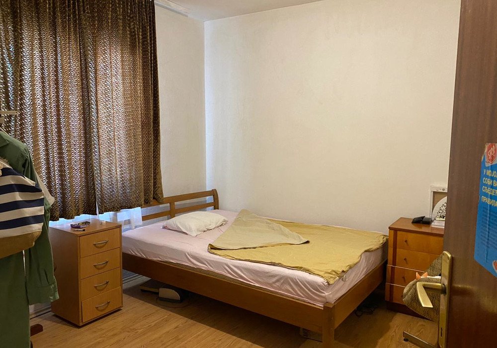 Bar, New bar area. Two-storey house with three bedrooms and three separate apartmentsThe distance to the sea is 350m.View of the cityThe area is 19...