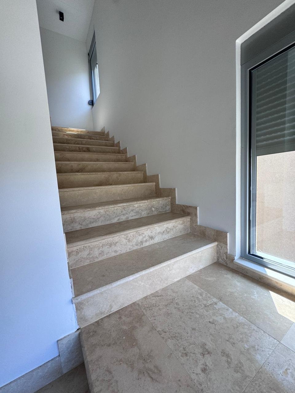 ‍LOCATIONThis villa is located in Bar Municipality, 15km away from the city center. The sea and the beach are 500m away from the villa. Podgorica a...