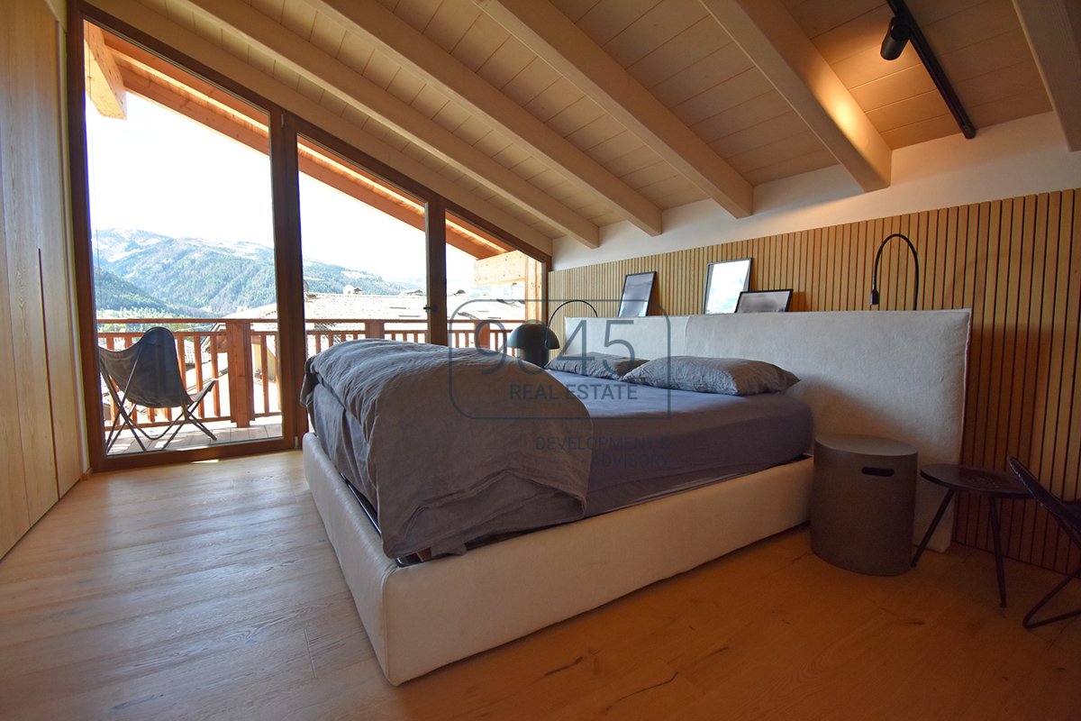 Spaziosa casa bifamiliare con finiture di pregio a Cavalese - Alto Adige / Trentino