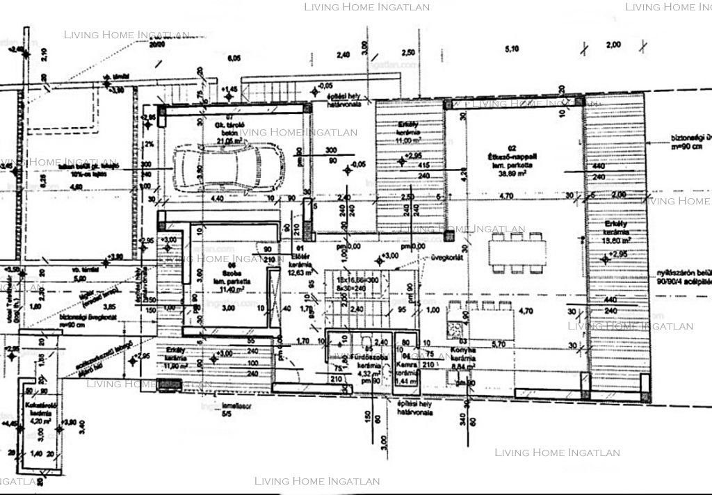 <p><strong>Modern luxus, lélegzetelállító panorámával Solymáron!</strong></p>

<p>Eladó Solymár egyik legszebb, panorámás domboldalán egy új építésű, 